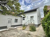 Eladó családi ház, XVIII. kerületben 84.9 M Ft, 3 szobás