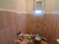 Eladó családi ház, Szentlőrinckátán 59.9 M Ft, 5+1 szobás