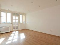 Eladó téglalakás, Kecskeméten 54.99 M Ft, 2 szobás