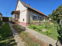 Eladó ikerház, Debrecenben 64.9 M Ft, 3 szobás