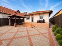 Kiadó családi ház, albérlet, XVIII. kerületben 430 E Ft / hó