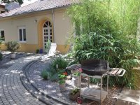 Kiadó téglalakás, albérlet, Pécsett 240 E Ft / hó, 2 szobás