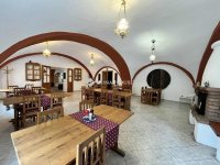 Eladó üzlethelyiség, Hőgyészen 82.55 M Ft