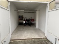 Eladó garázs, Szegeden, Dankó Pista utcában 10.9 M Ft