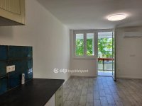 Eladó téglalakás, Fonyódon 45 M Ft, 1 szobás