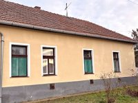 Eladó családi ház, Békéscsabán 24.5 M Ft, 3+1 szobás