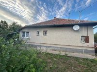 Eladó családi ház, Zsákán 13.4 M Ft, 2+1 szobás