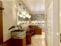 Kiadó iroda, VI. kerületben 450 E Ft / hó, 2+2 szobás