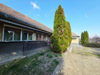 Eladó családi ház, Enyingen 26.89 M Ft, 3 szobás