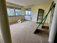 Eladó családi ház, Pécsett 150 M Ft, 6 szobás