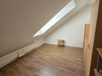 Kiadó téglalakás, albérlet, Pécsett 140 E Ft / hó, 1+1 szobás