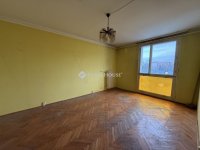 Eladó panellakás, Pécsett 31.9 M Ft, 2 szobás
