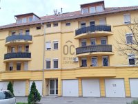 Eladó téglalakás, Pécsett 42 M Ft, 2 szobás