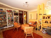 Eladó családi ház, Kecskeméten 169 M Ft, 7 szobás