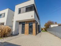 Kiadó ikerház, albérlet, Miskolcon 350 E Ft / hó, 9 szobás