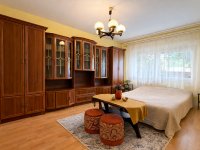 Eladó panellakás, Pécsett 41.5 M Ft, 1+1 szobás