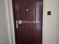 Eladó panellakás, XV. kerületben 63.9 M Ft, 3 szobás