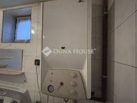 Eladó családi ház, Pócsmegyeren 29.9 M Ft, 2 szobás