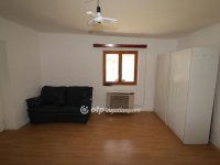 Eladó családi ház, Lóréven 34.9 M Ft, 3 szobás