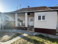 Eladó családi ház, Pilisszentkereszten 47.9 M Ft, 2 szobás