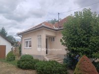 Eladó családi ház, Karácsondon 22 M Ft, 3+2 szobás