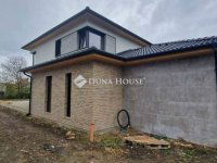 Eladó családi ház, Szegeden 231.874 M Ft, 5 szobás