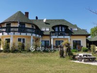 Eladó családi ház, Balatonrendesen 320 M Ft, 16 szobás