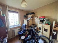 Eladó panellakás, III. kerületben 79.99 M Ft, 1+2 szobás