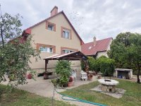 Eladó családi ház, Debrecenben 120 M Ft, 5 szobás