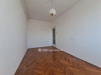 Eladó téglalakás, Zircen 59.99 M Ft, 4+1 szobás