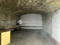 Eladó ipari ingatlan