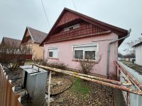 Eladó családi ház, Békésen 45 M Ft, 5 szobás