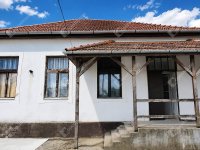 Eladó családi ház, Bodrogolasziban 24 M Ft, 6 szobás