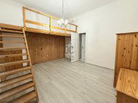 Eladó téglalakás, VII. kerületben 57.2 M Ft, 1 szobás