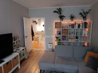 Eladó panellakás, Szegeden 74.85 M Ft, 3 szobás