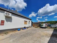 Eladó üzlethelyiség, Mendén 199 M Ft, 1 szobás