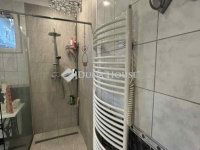 Eladó családi ház, Vecsésen 144.9 M Ft, 4 szobás