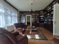 Eladó családi ház, II. kerületben 335 M Ft, 4+1 szobás