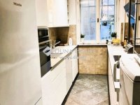 Eladó sorház, II. kerületben 210 M Ft, 4 szobás