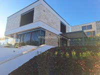 Kiadó családi ház, albérlet