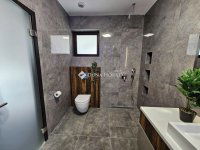 Eladó családi ház, Alsónémediben 229 M Ft, 5 szobás