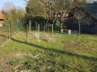 Eladó nyaraló, Pócsmegyeren 23.5 M Ft, 2 szobás