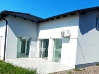 Eladó családi ház, Gyöngyösön 80.5 M Ft, 3+1 szobás