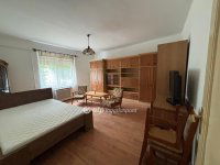 Eladó családi ház, Pápán 48 M Ft, 3 szobás