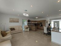 Eladó családi ház, Pomázon 199.5 M Ft, 6 szobás