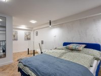 Eladó téglalakás, VI. kerületben 55 M Ft, 2 szobás