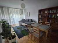 Eladó panellakás, Pécsett 61.9 M Ft, 2+1 szobás