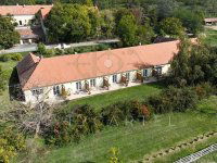 Eladó családi ház, Balatonlelleén 298 M Ft, 10 szobás