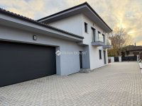 Eladó ikerház, Érden 179.9 M Ft, 5 szobás / költözzbe.hu