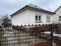 Eladó családi ház